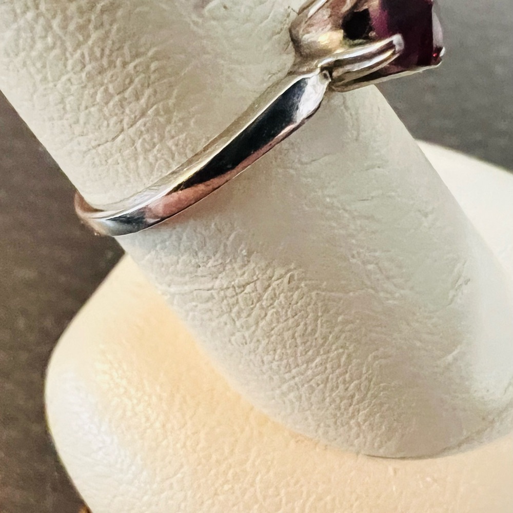 Sterling Silver Garnet Round Solitaire Ring - Deep Red - Picture 3 of 7